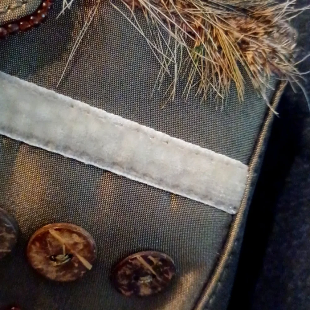 GUESS olive mini bag embroidered beaded purse - Picture 5 of 7